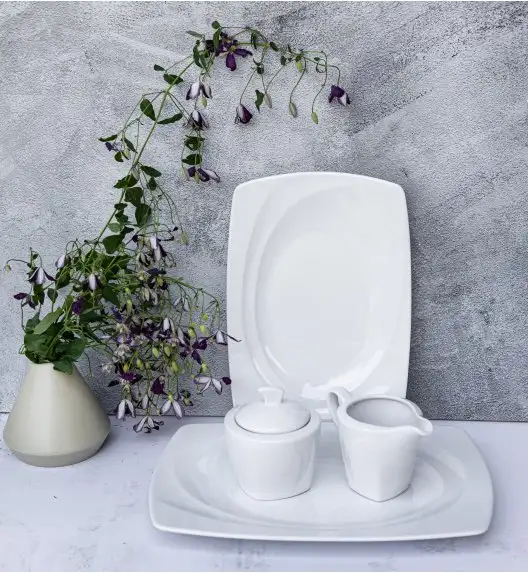 LUBIANA CELEBRATION Serwis obiadowo-kawowy 122 el / 18 os