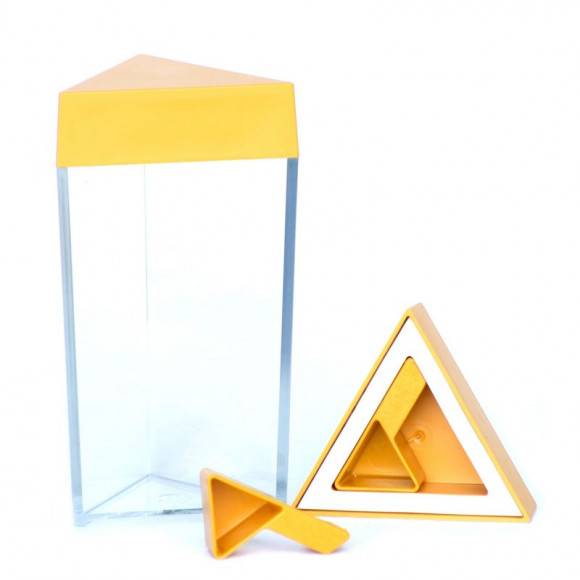 O'LaLa Przeźroczysty pojemnik trójkątny z miarką do przechowywania żywności / 0,3 L / żółty / FreeForm