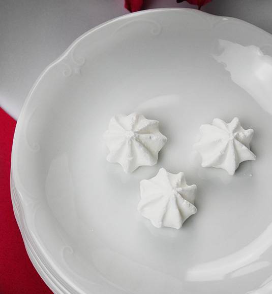 CHODZIEŻ KAMELIA C000 BIAŁA Serwis kawowy 39 el / 12 osób / porcelana