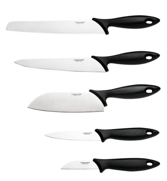 FISKARS ESSENTIAL Noże kuchenne 5 noży w bloku drewnianym / 1023782