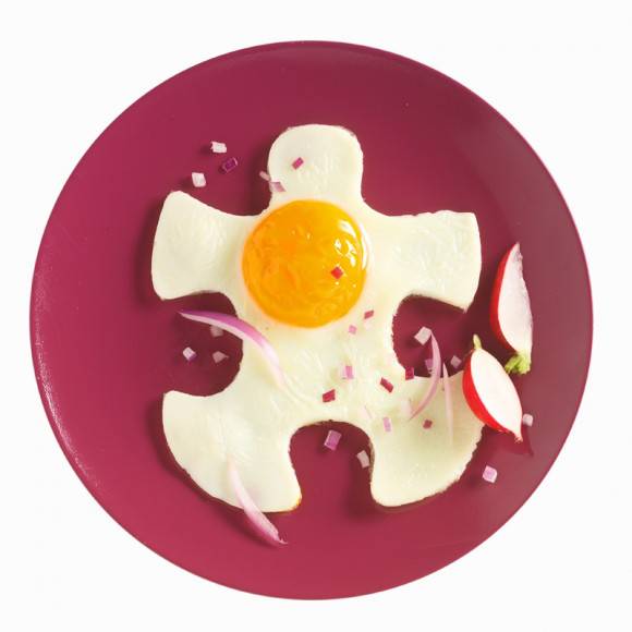 MASTRAD Zestaw 2 foremek do jajek w kształcie puzzla / fioletowe / tworzywo sztuczne / LENA