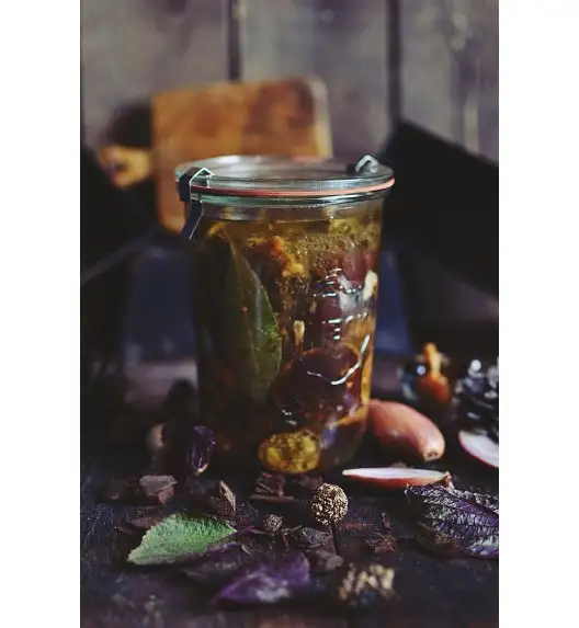 WECK Komplet 12 słoików na przetwory z uszczelka i 2 zapinkami 160 ml