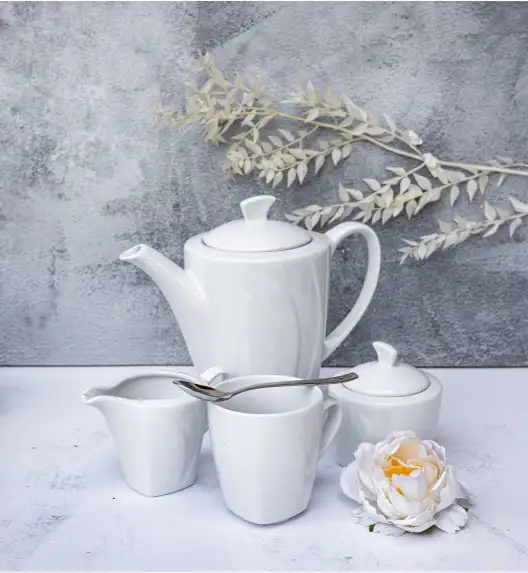 LUBIANA CELEBRATION Serwis obiadowo-kawowy 158 el / 18 os