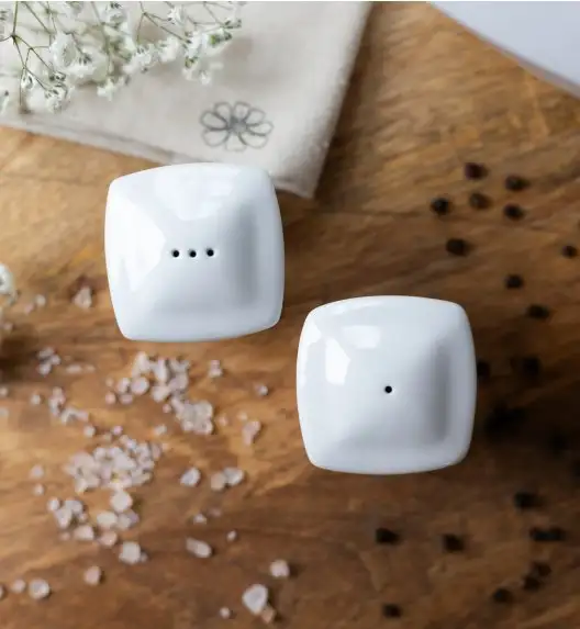 LUBIANA VICTORIA Pieprzniczka 