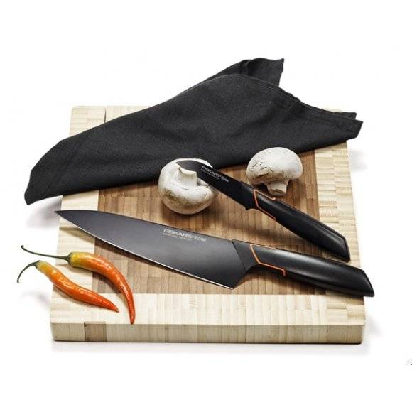 FISKARS EDGE 1003099+1003098 Zestaw 5 noży kuchennych w bloku czarnym / stal 420J2 / czarne ostrza + OSTRZAŁKA Edge