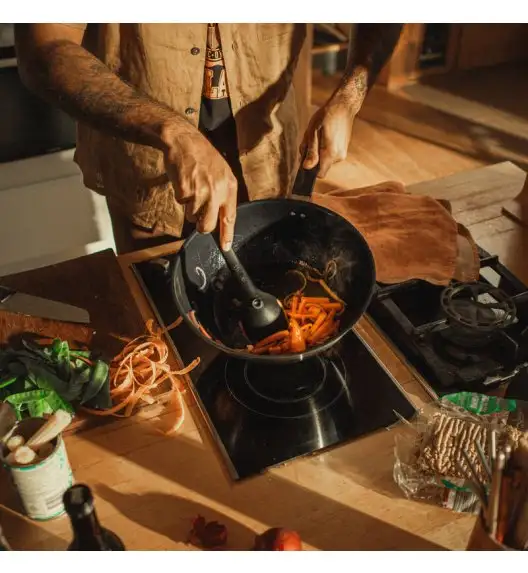 FISKARS FUNCTIONAL FORM 1027299 Łyżka kuchenna 29 cm / tworzywo sztuczne