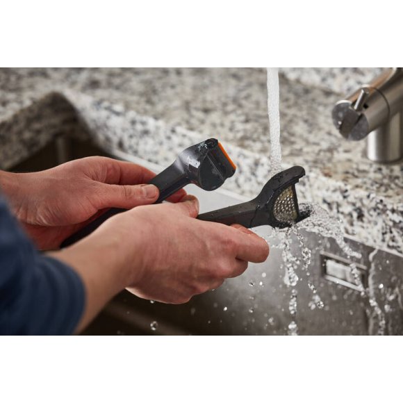 FISKARS FUNCTIONAL FORM 1028361 Praska do czosnku 16 cm / tworzywo sztuczne