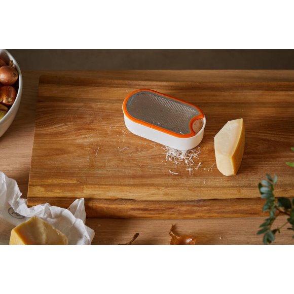 FISKARS FUNCTIONAL FORM 1019530 Tarka z pojemnikiem / stal nierdzewna