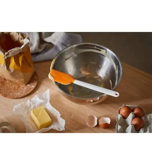 FISKARS FUNCTIONAL FORM 1023615 Szpatułka do ciasta 27,5 cm / silikon