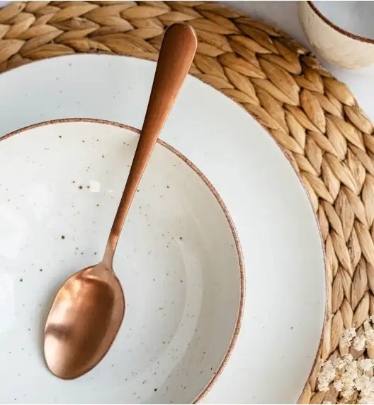 LUBIANA BOSS 6630U Komplet Talerze głębokie 18 cm / 12 os / 12 el / budyniowy / porcelana ręcznie malowana