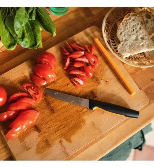 FISKARS FUNCTIONAL FORM 1057543 Nóż do pomidorów 13 cm zagięty / stal nierdzewna 