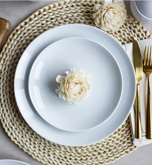 LUBIANA BOSS BIAŁY Serwis obiadowo - kawowy 120 el / 24 os 