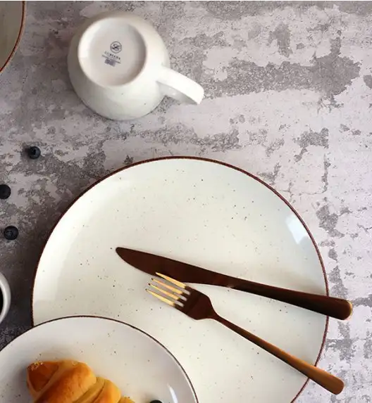 LUBIANA BOSS 6630U Serwis obiadowy 28 el / 6 osób / budyniowy / porcelana ręcznie malowana