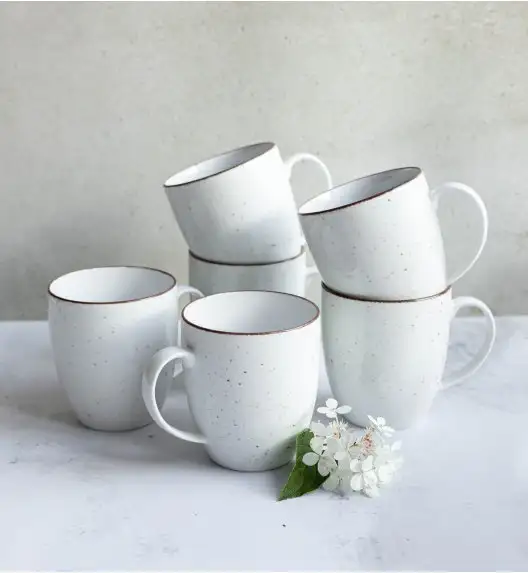 LUBIANA BOSS 6630U Serwis obiadowo - kawowy 36 el / 6 osób / budyniowy / porcelana ręcznie malowana