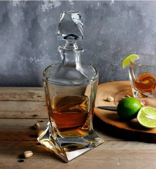 BOHEMIA QUADRO Zestaw do whisky Karafka + szklanki / 13 el / szkło kryształowe