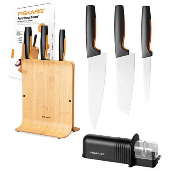 FISKARS FUNCTIONAL FORM 1057553 Komplet 3 noży w bloku bambusowym + ostrzałka Fiskars Essential