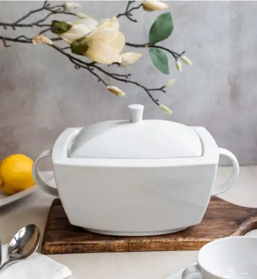 LUBIANA VICTORIA Waza na zupę 2,7 l + pokrywka / porcelana
