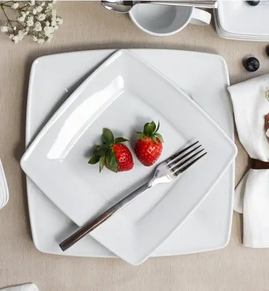 LUBIANA VICTORIA Serwis obiadowo-kawowy 59 el TG / 18 osób