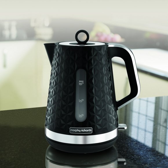 MORPHY RICHARDS VECTOR Czajnik elektryczny / czarny 1,5 L / BPA FREE / 108311