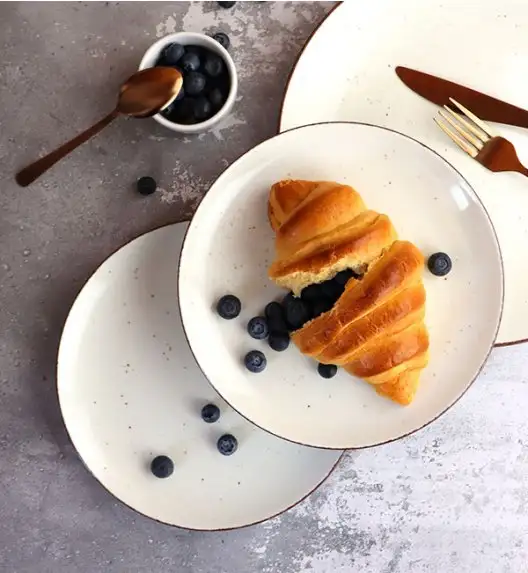 LUBIANA BOSS 6630U Serwis obiadowy 27 el / 6 osób / budyniowy / porcelana ręcznie malowana