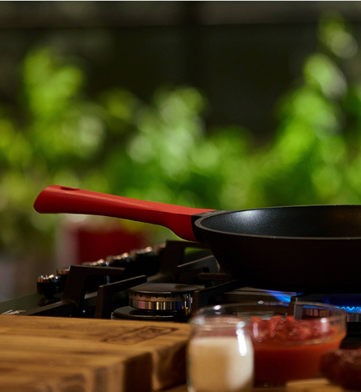 ZWIEGER OBSIDIAN Komplet Garnki 6 el z pokrywkami 5,5l/ 3,5l/ 2l +rondel + patelnie 20, 24, 28 cm + głęboka 28 cm + pokrywki Tadar/ GREBLON 