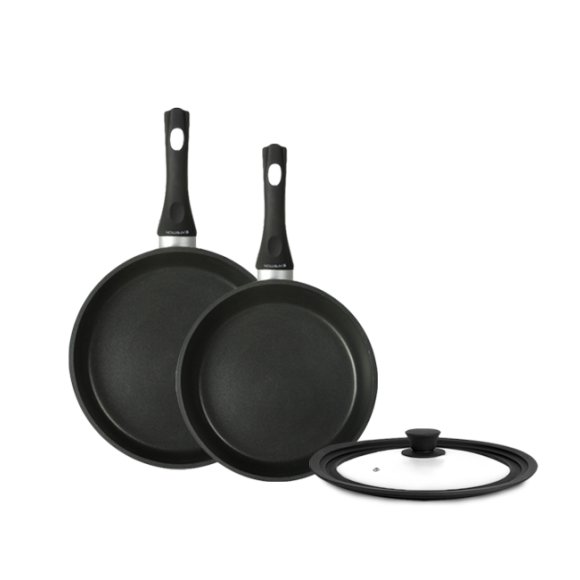 AMBITION MAGNAT Komplet patelni Ø 24, 28 + Pokrywka uniwersalna Tadar / powłoka nieprzywierająca