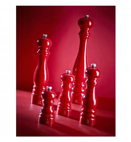 PEUGEOT PARIS Młynek do pieprzu 18 cm / red passion lacquer / drewno bukowe