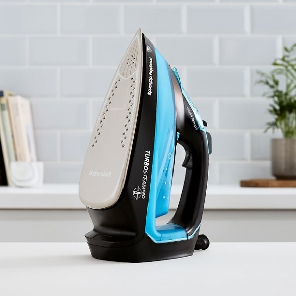 MORPHY RICHARDS Turbo steam PRO Intelltemp Żelazko 3100W / automatyczne wyłączenie