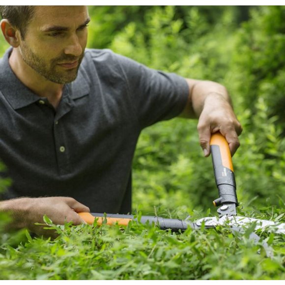 FISKARS PowerGearX Nożyce do żywopłotu (HSX92)