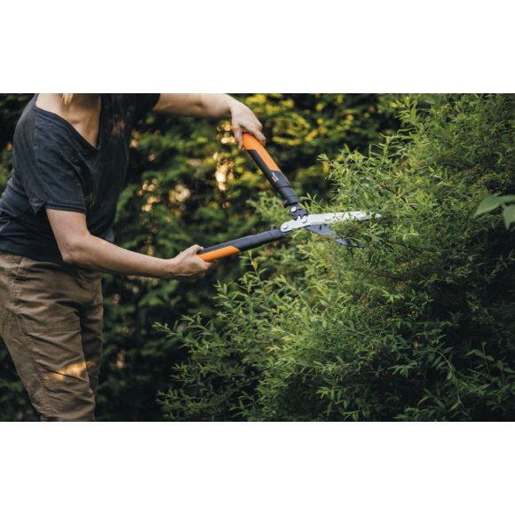 FISKARS PowerGearX Nożyce do żywopłotu (HSX92)