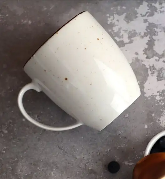 LUBIANA BOSS 6630U Serwis obiadowy 76 el / 18 osób / budyniowy / porcelana ręcznie malowana