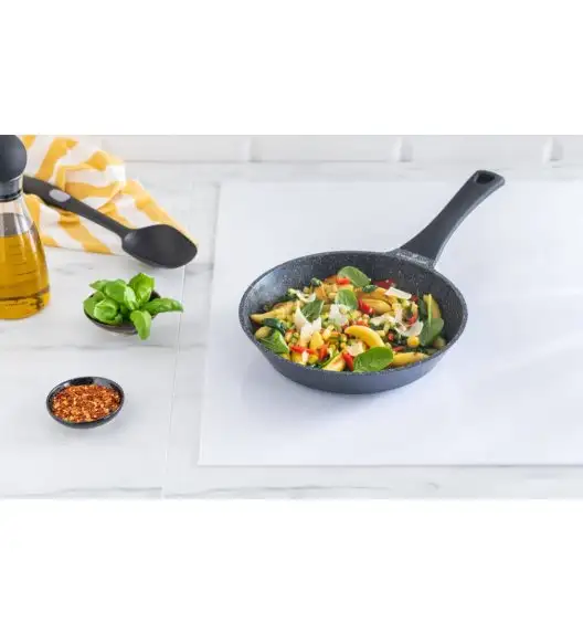 ZWIEGER BLACK STONE Patelnia 28 cm GREBLON non-stick