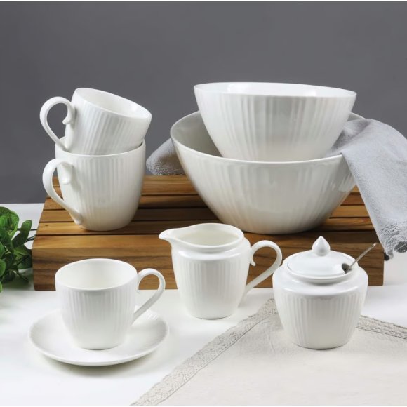 AMBITION PERLA Mlecznik 260 ml / porcelana