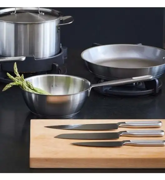 FISKARS ALL STEEL Komplet Garnków + patelnie 24, 26, 28 cm + wok + głęboka + szefa + brytfanna | stal nierdzewna | powłoka Ceratec™
