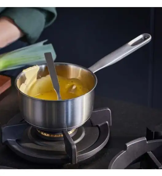 FISKARS ALL STEEL Komplet garnków 6 el (1,5l 3l 5l) z pokrywkami + patelnia 24, 28 cm | stal nierdzewna