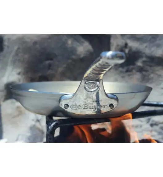 DE BUYER MINERAL B PRO Patelnia 24 cm