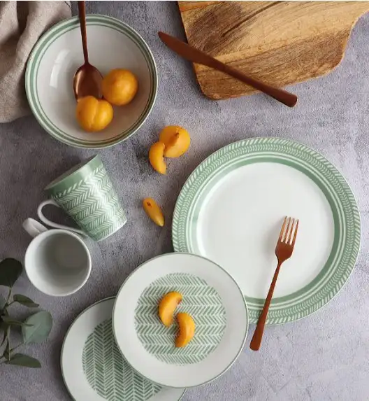 WATERSIDE SAGE HERRINGBONE Serwis obiadowo-kawowy 32 el / 8 osób / porcelana
