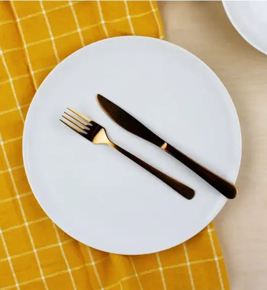 WYPRZEDAŻ! DOMINO Z-N Zestaw porcelany / 15 el dla 5 osób
