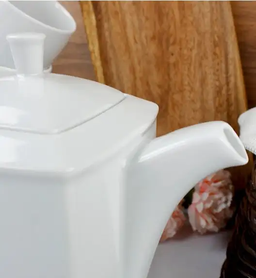 LUBIANA VICTORIA Serwis kawowy 39 el / 12 osób