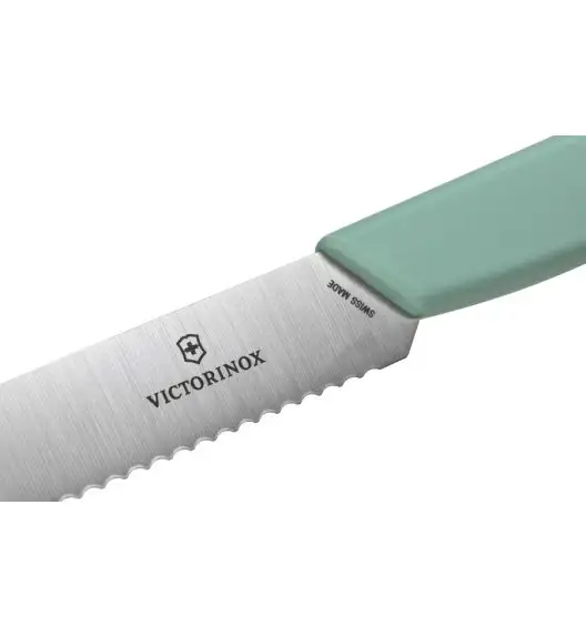 VICTORINOX SWISS MODERN Nóż ostrze ząbkowane / 11 cm / miętowozielony