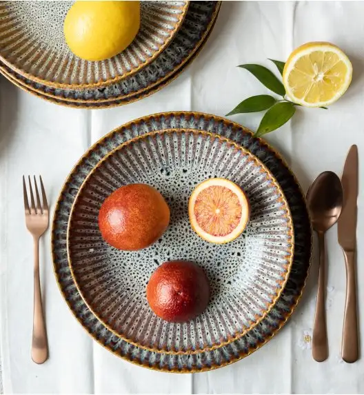 LUBIANA STONEWARE CERAMIKA / METEOR DESERT / Serwis obiadowy 24 elementów dla 8 osób / odcień piaskowo-niebieski