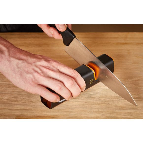FISKARS EDGE Ostrzałka do noży Roll-Sharp / Rękojeść Softgrip