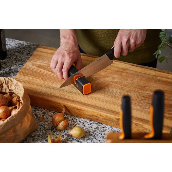 FISKARS EDGE Ostrzałka do noży Roll-Sharp / Rękojeść Softgrip