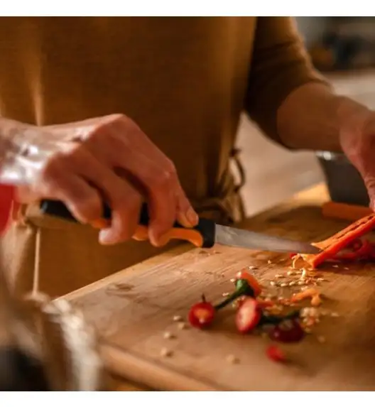 FISKARS FUNCTIONAL FORM 1057561+1057557 Komplet 5 noży kuchennych STARTER SET w pudełku / stal nierdzewna