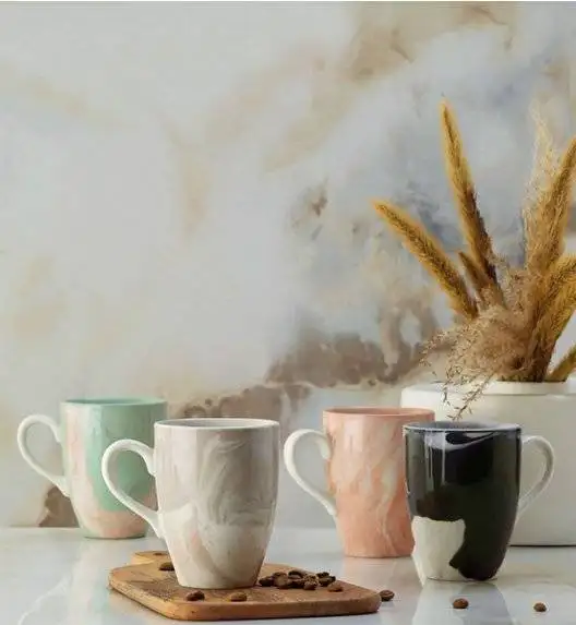 WYPRZEDAŻ! KUTAHYA LIMA HYPNOSE Komplet 2 kubków 240 ml czerwony / porcelana