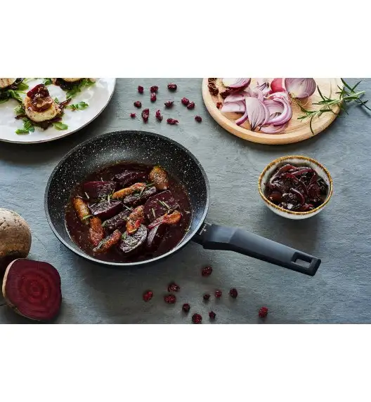 ZWIEGER FORTE Komplet garnków z pokrywkami 8 el /16, 18, 20, 24 cm + Patelnia 20, 24, 28 cm  aluminium