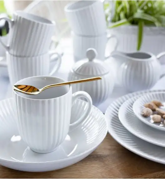 LUBIANA DAISY Serwis obiadowo - kawowy 6 osób / 46 elementów | biała porcelana