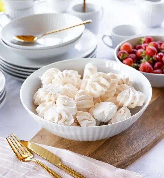 LUBIANA DAISY Serwis obiadowo - kawowy 18 osób / 130 elementów | biała porcelana