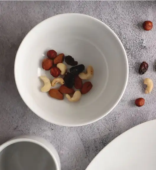 WYPRZEDAŻ! WATERSIDE EVERYDAY WHITE Komplet 4 talerzy dla 1 osoby / porcelana