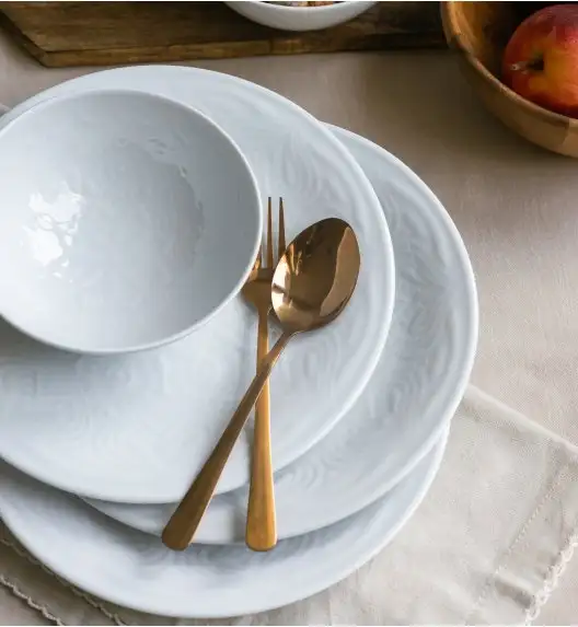 LUBIANA ORIENTAL | BIAŁY | Serwis obiadowy z półmisem 12/37 el  | porcelana